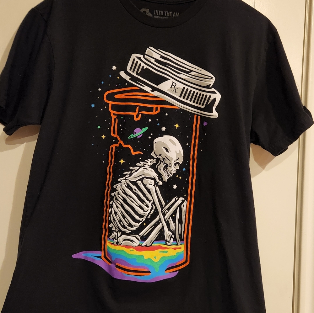 ☠️Into The AM Men's Tee